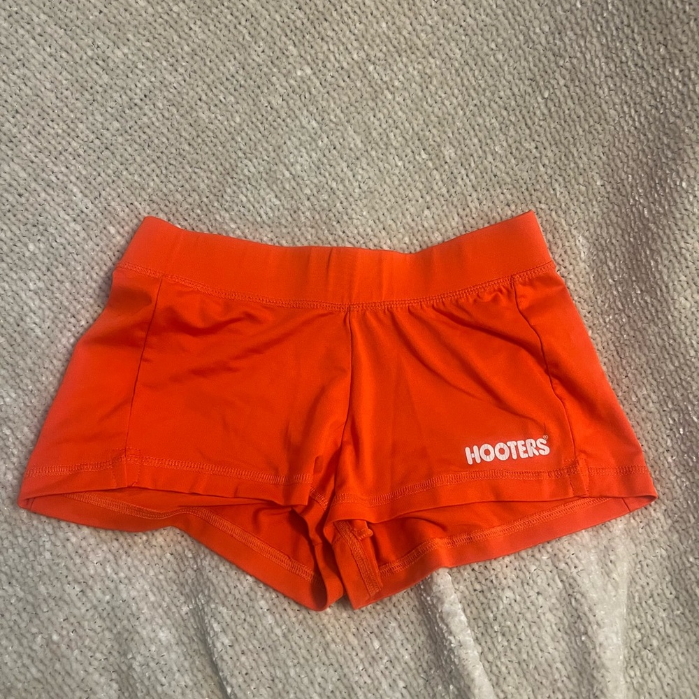 - Authentic iconic Hooters girl work shorts 🩳